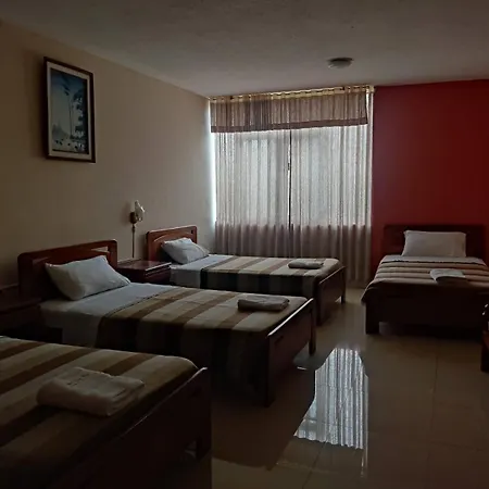 Hotel Diana Real Santo Domingo de los Colorados Exterior photo